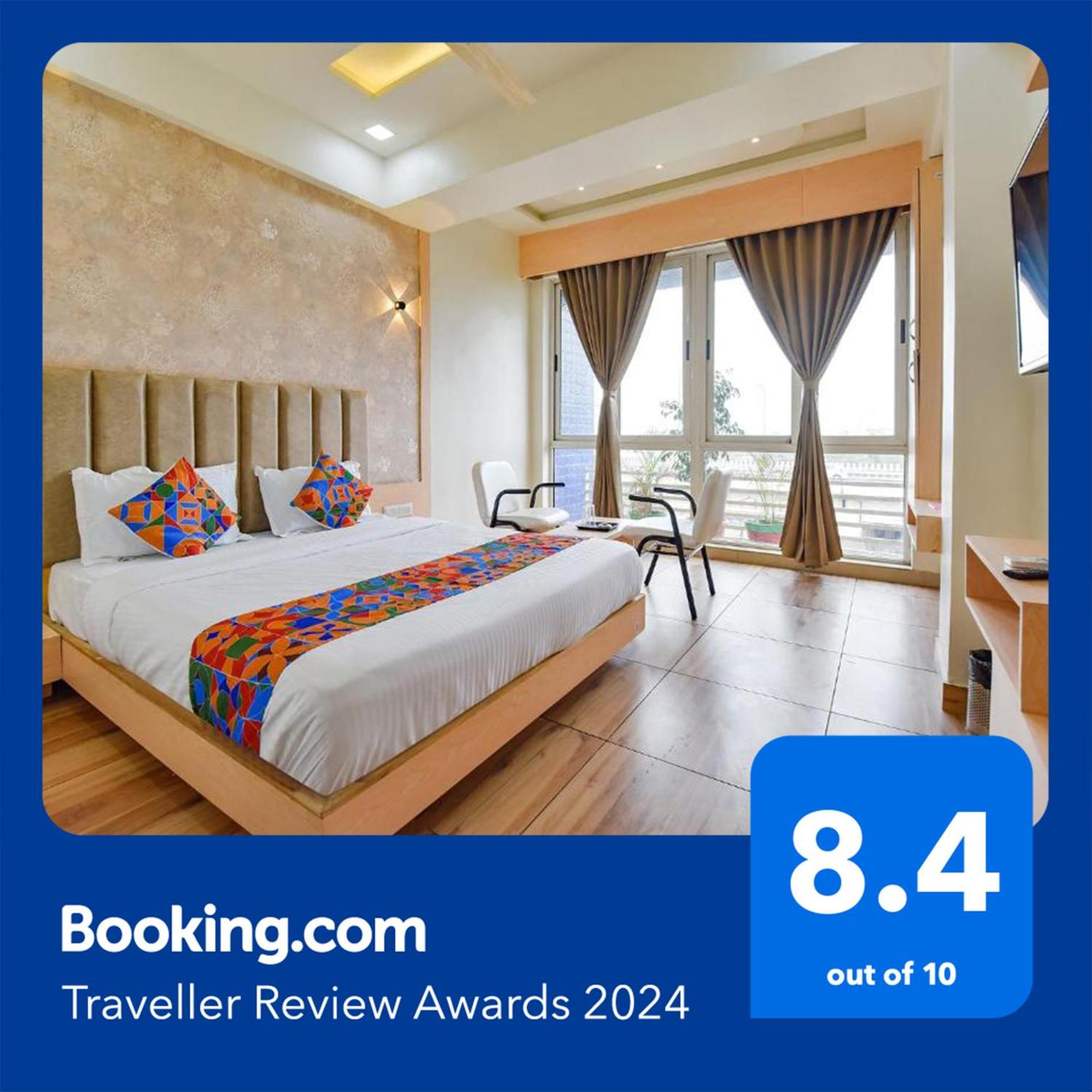 Fabhotel Symphony Grand Ahmedabad Buitenkant foto